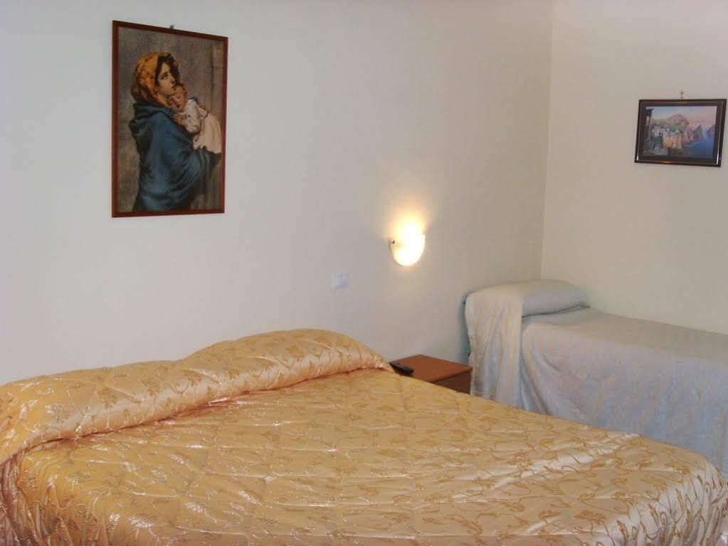 Come D'Incanto A Napoli 외부 사진